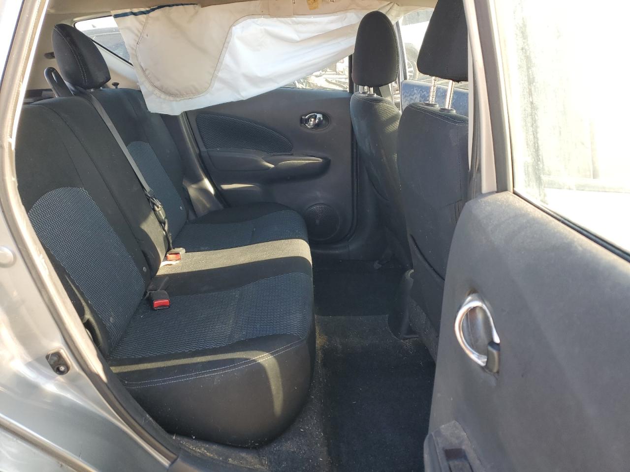 2015 Nissan Versa VIN 3N1CE2CP2FL404662 Copart auction photo, all over damage thumbnail 10