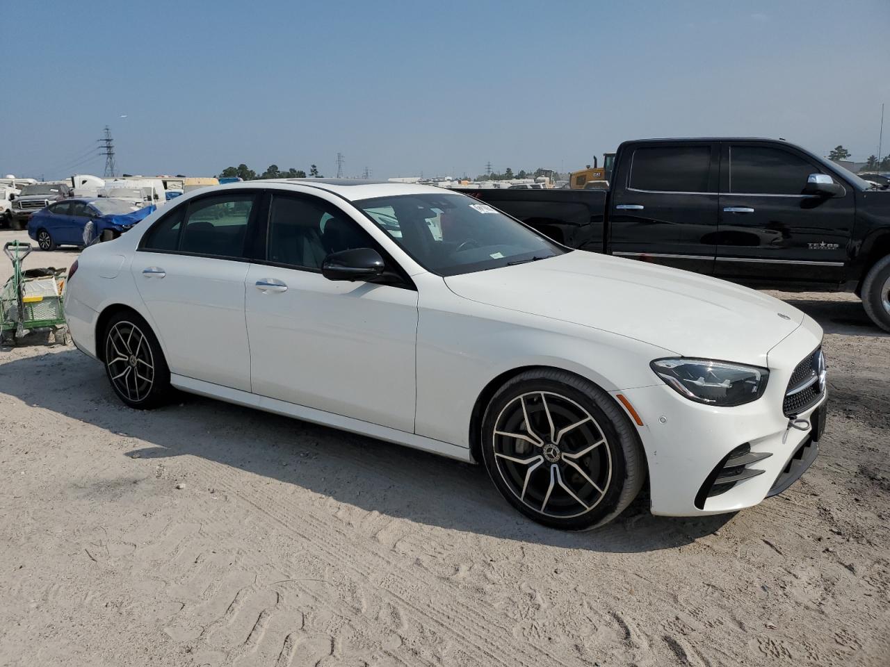 2022 Mercedes-Benz E-klasse VIN W1KZF8DB6NB091678 Copart auction photo, water/flood damage thumbnail 4