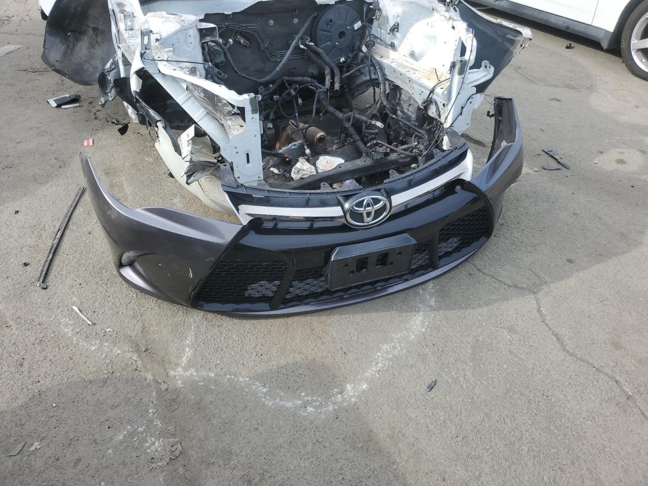 2015 Toyota Camry VIN 4T1BF1FK7FU041356 Copart auction photo, front end damage thumbnail 12