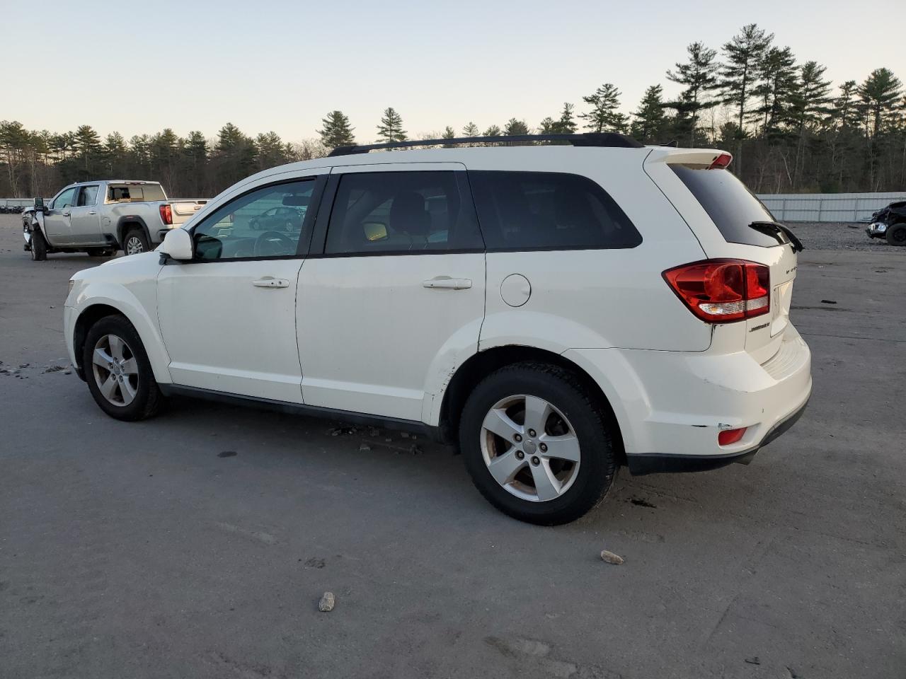 2012 Dodge Journey VIN 3C4PDCBG7CT208253 Copart auction photo, side / front end damage thumbnail 2