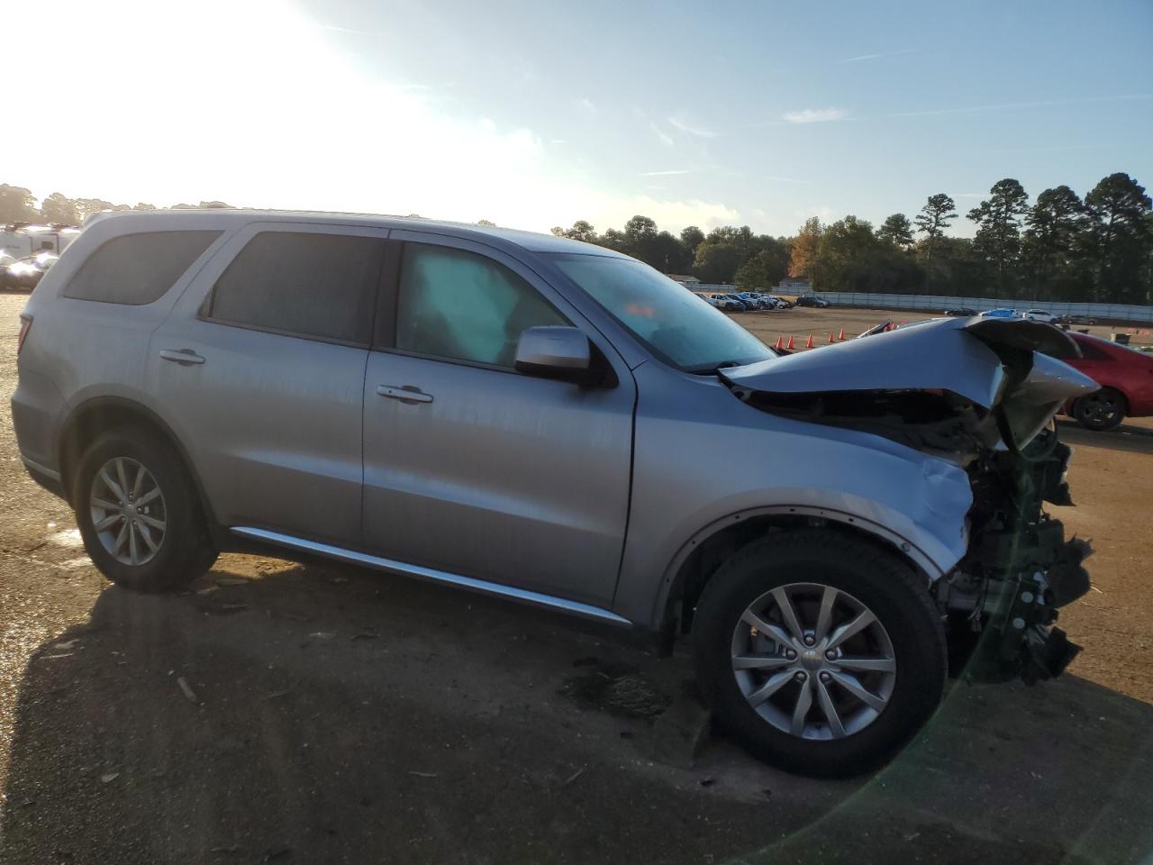 2017 Dodge Durango VIN 1C4RDHAG7HC680754 Copart auction photo, front end / minor dent/scratches damage thumbnail 4
