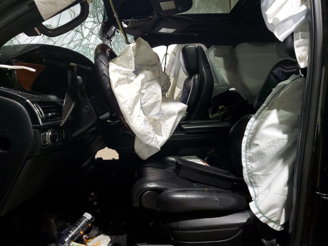 2020 Lincoln Navigator VIN 5LMJJ3KT6LEL07411 Copart auction photo, biohazard/chemical / all over damage thumbnail 7