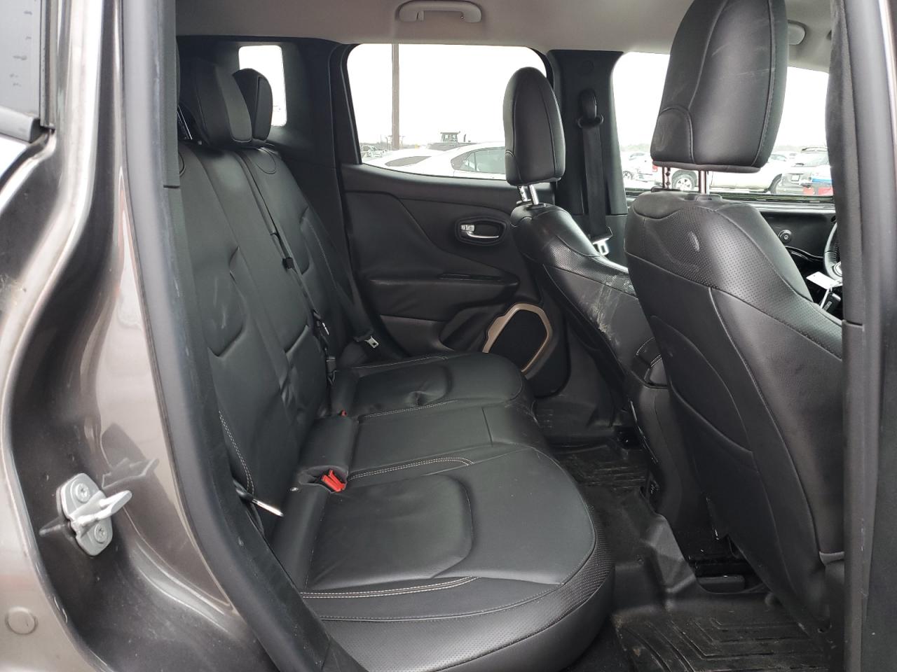2016 Jeep Renegade VIN ZACCJADT5GPC84833 Copart auction photo, front end damage thumbnail 10