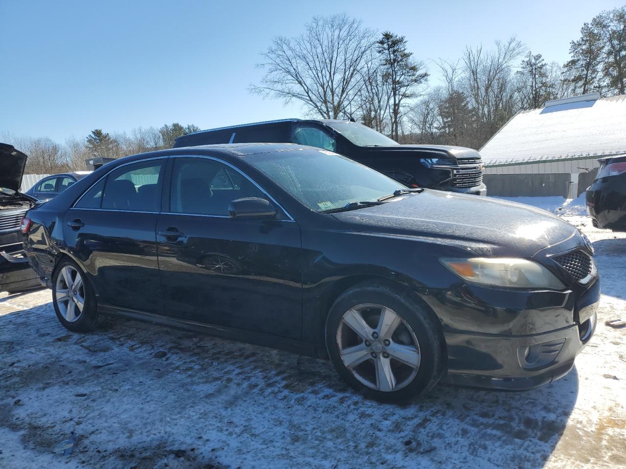 2011 Toyota Camry VIN 4T1BF3EKXBU176998 Copart auction photo, rear end / undercarriage damage thumbnail 4