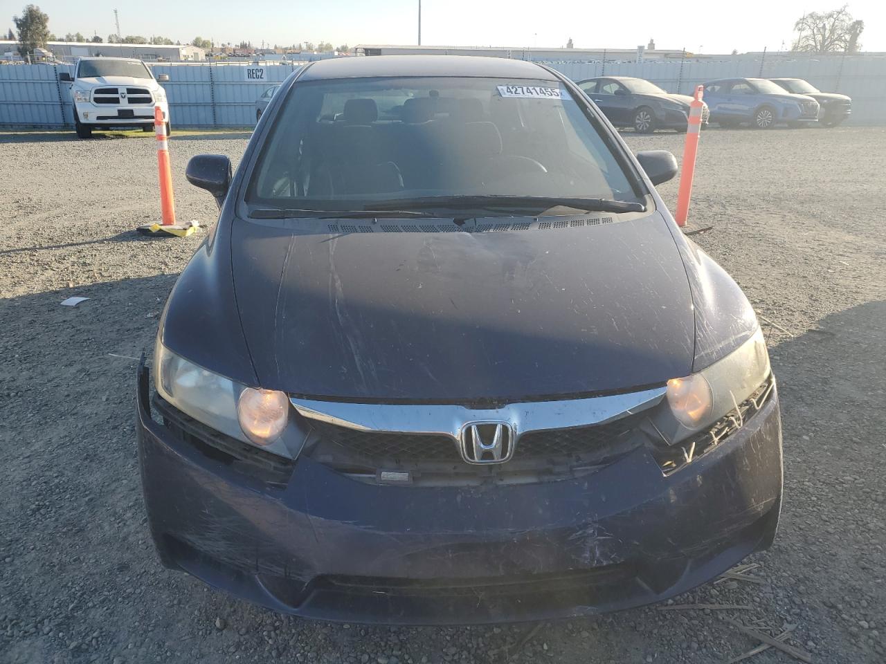 2009 Honda Civic VIN 19XFA16599E041022 Copart auction photo, front end damage thumbnail 5