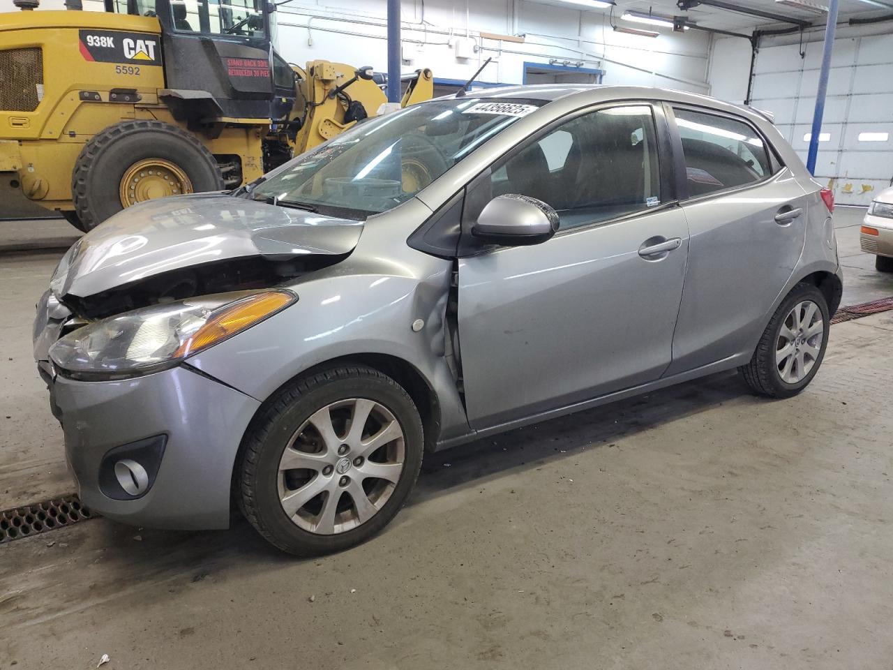 2012 Mazda 2 VIN JM1DE1LZ2C0146049 - Copart auction photo
