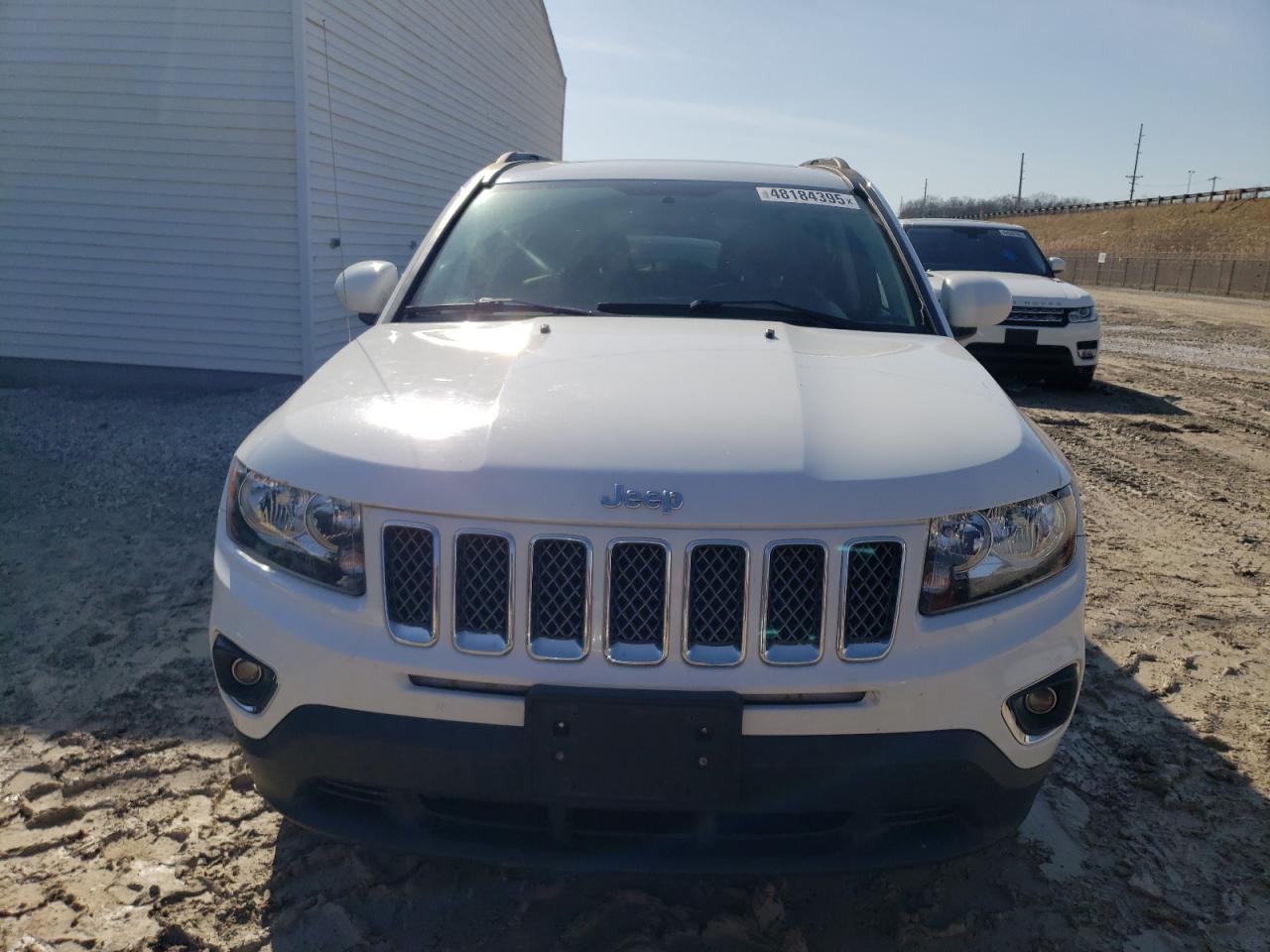 2017 Jeep Compass VIN 1C4NJCEAXHD163149 Copart auction photo, minor dent/scratches damage thumbnail 5