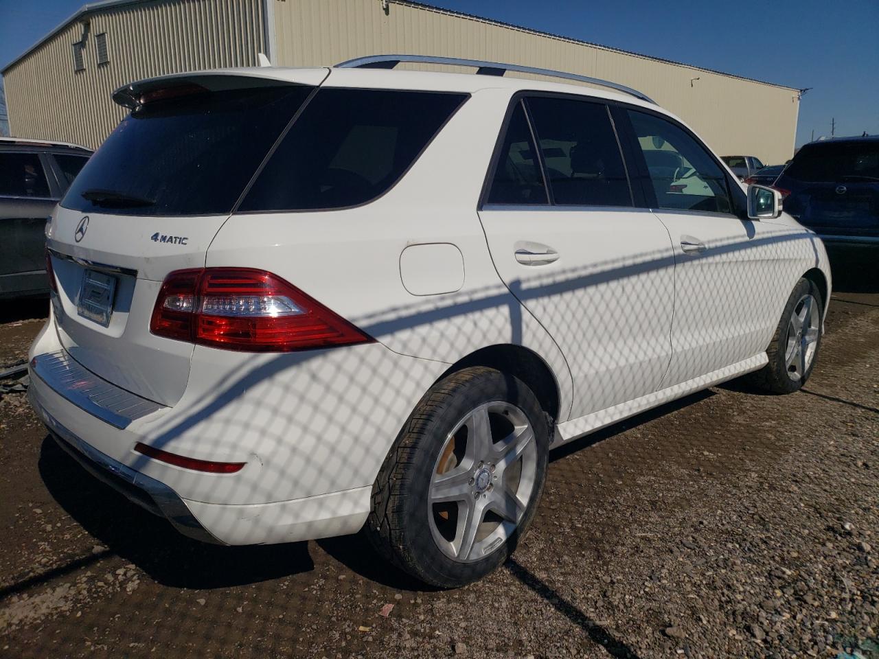 2015 Mercedes-Benz M-klasse VIN 4JGDA5GB1FA503733 Copart auction photo, mechanical / minor dent/scratches damage thumbnail 3