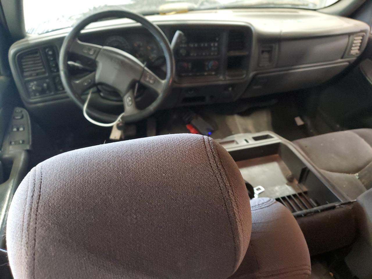2005 GMC Sierra VIN 1GTEK19B45E158104 Copart auction photo, all over damage thumbnail 8