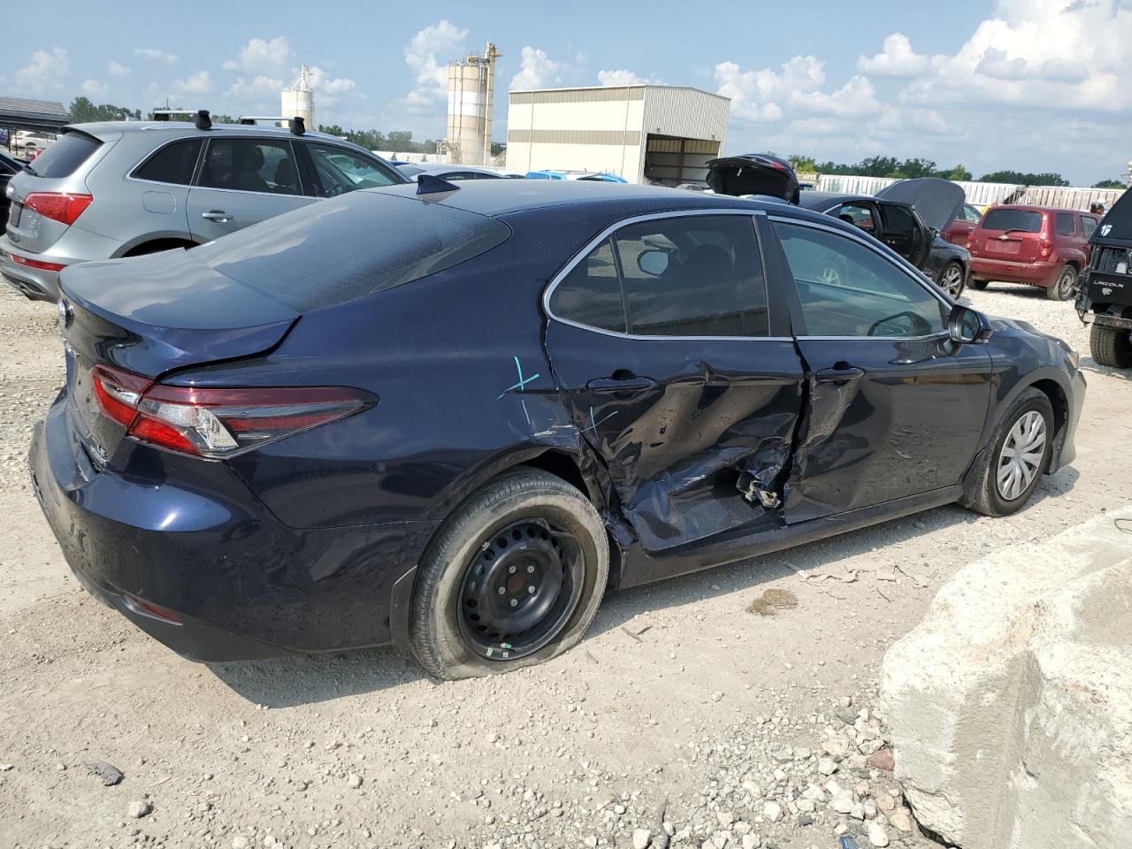 2022 Toyota Camry VIN 4T1H31AK7NU574171 Copart auction photo, all over / undercarriage damage thumbnail 3