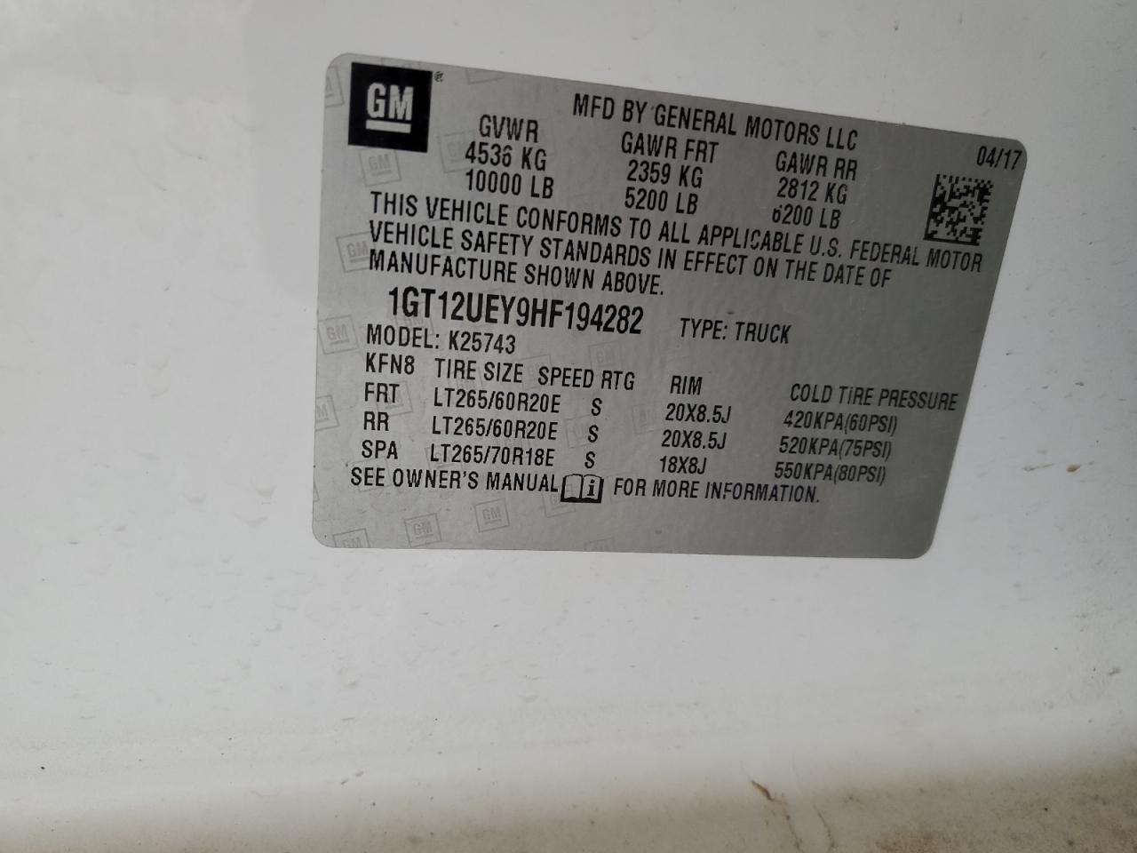 2017 GMC Sierra VIN 1GT12UEY9HF194282 Copart auction photo, side / minor dent/scratches damage thumbnail 12