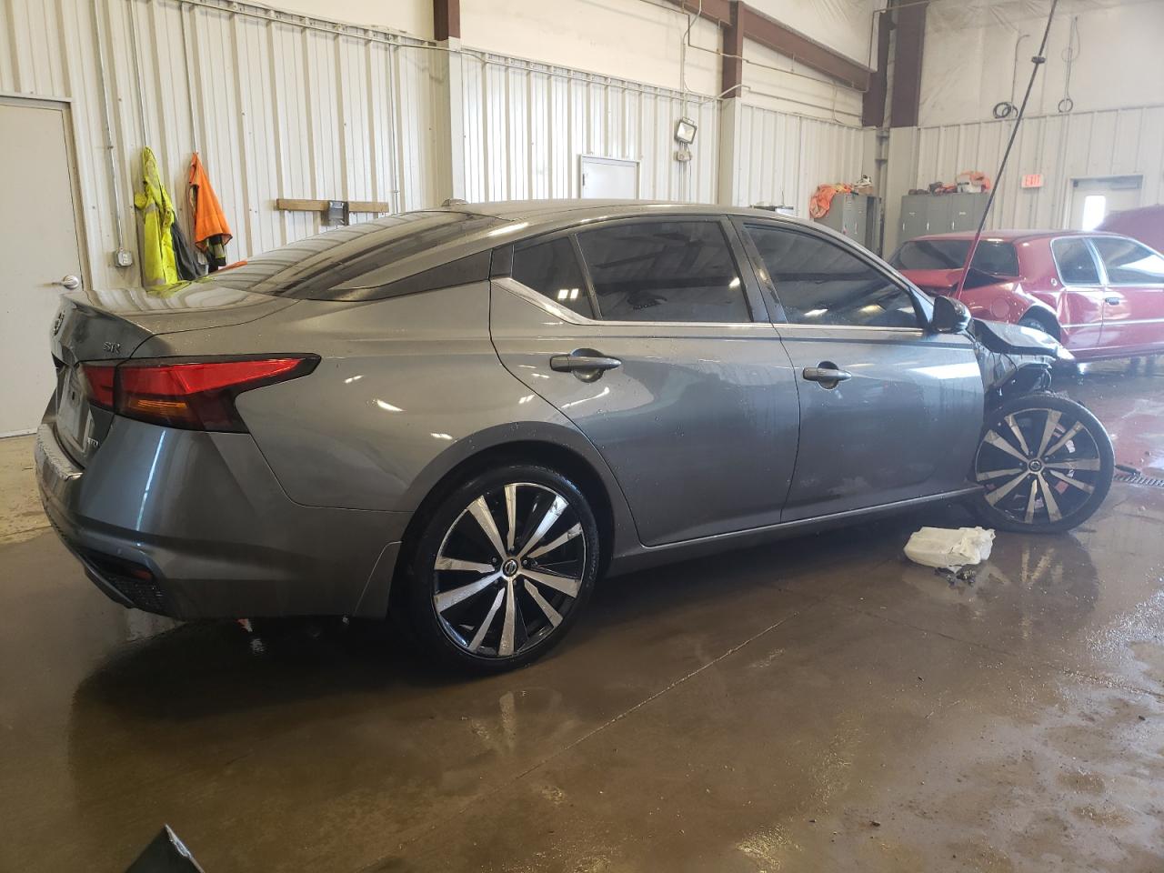 2020 Nissan Altima VIN 1N4BL4CW5LC282930 Copart auction photo, front end damage thumbnail 3