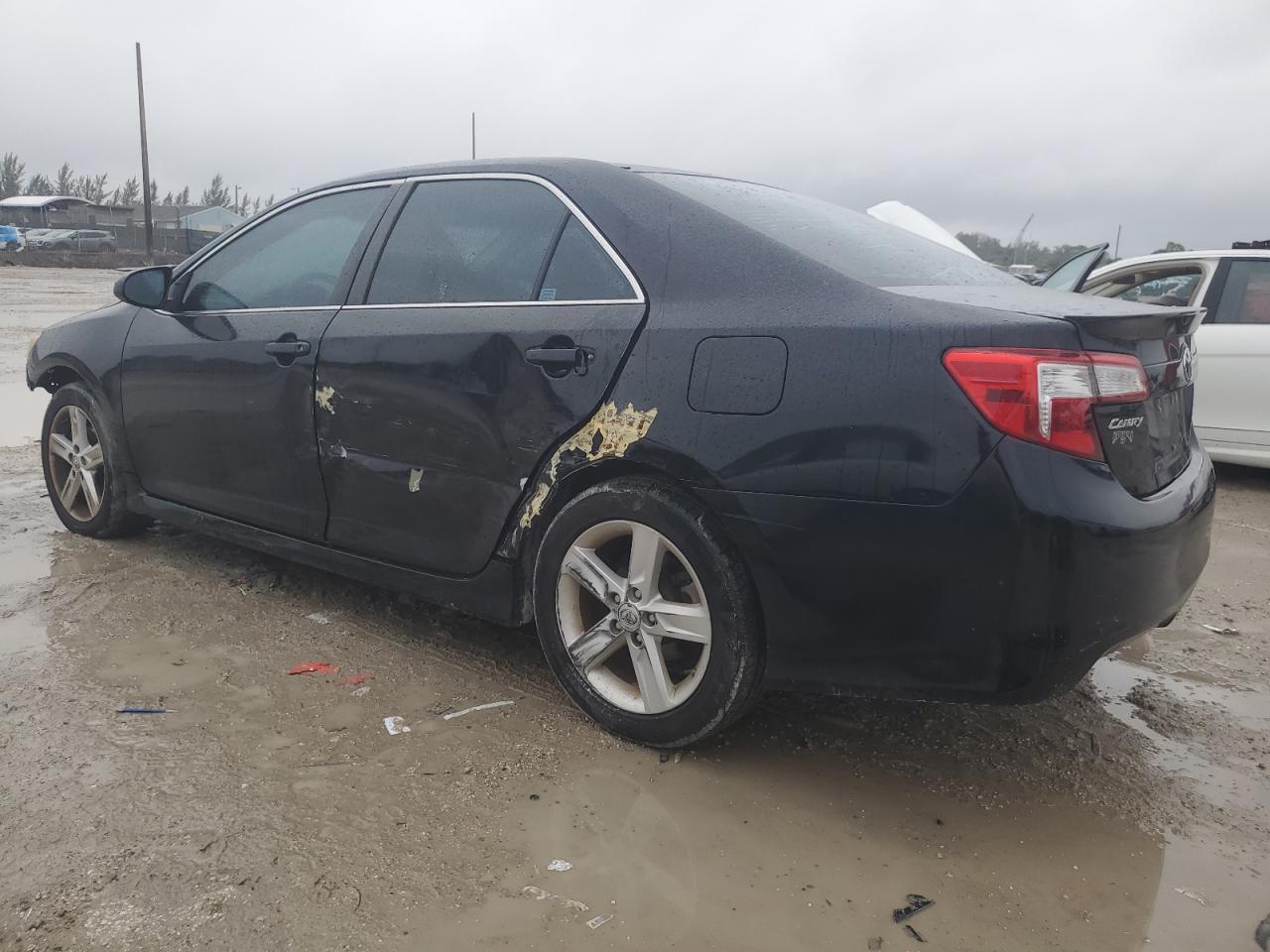 2013 Toyota Camry VIN 4T1BF1FK0DU694463 Copart auction photo, side / front end damage thumbnail 2