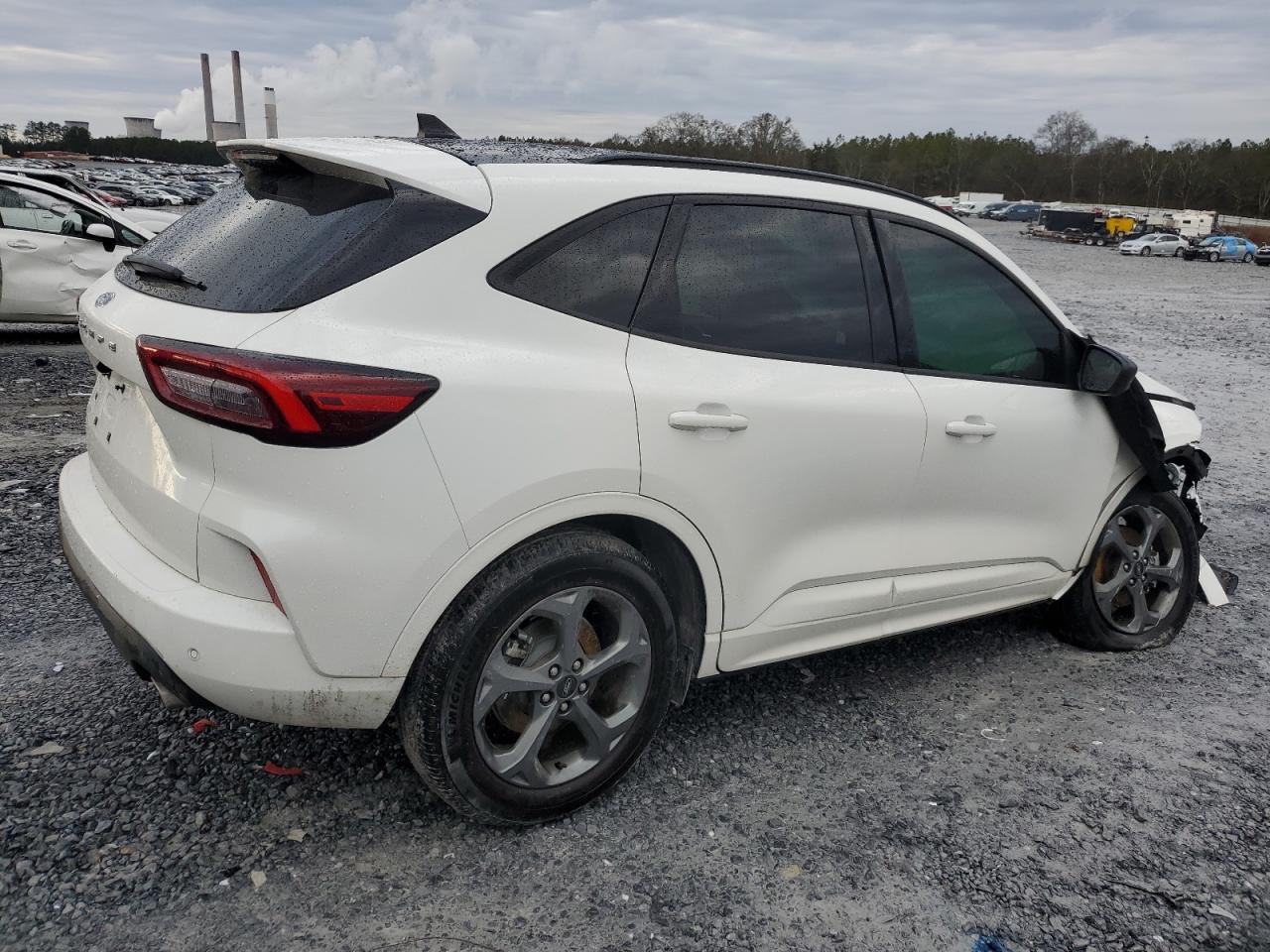 2023 Ford Escape VIN 1FMCU0MN2PUA62909 Copart auction photo, front end damage thumbnail 3