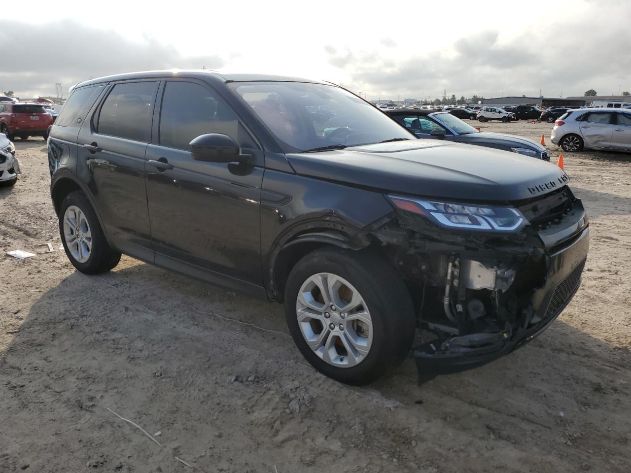 2020 Land Rover Discovery VIN SALCJ2FX2LH849958 Copart auction photo, front end damage thumbnail 4
