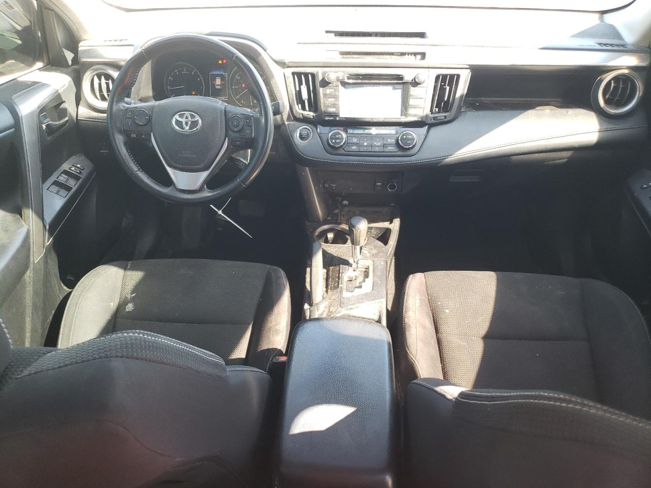 2018 Toyota RAV 4 VIN JTMWFREV1JD116710 Copart auction photo, rear end / minor dent/scratches damage thumbnail 8
