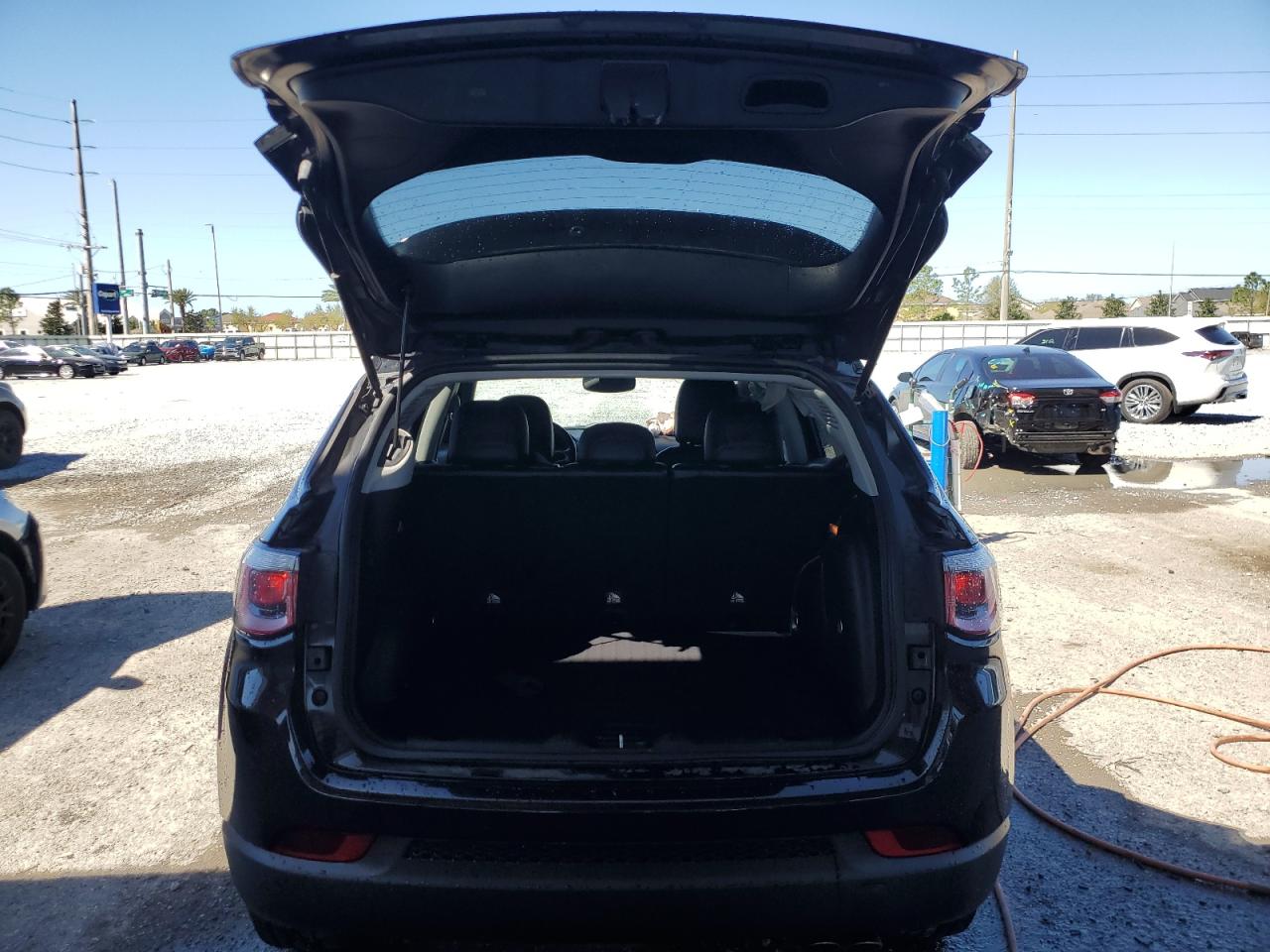 2018 Jeep Compass VIN 3C4NJCBB7JT438389 Copart auction photo, front end / side damage thumbnail 6