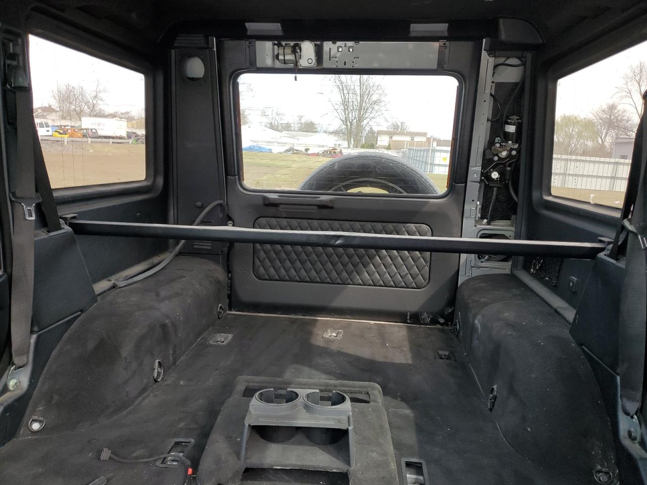 2018 Mercedes-Benz G-klasse VIN WDCYC7DHXJX288809 Copart auction photo, stripped / vandalism damage thumbnail 10