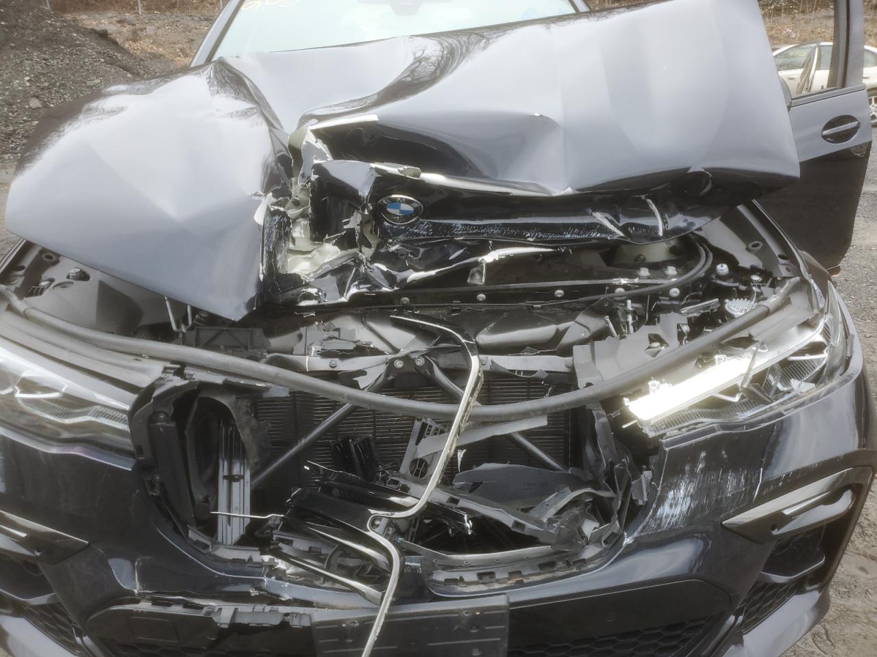 2021 BMW X7 VIN 5UXCW2C01M9E75923 Copart auction photo, front end / minor dent/scratches damage thumbnail 13