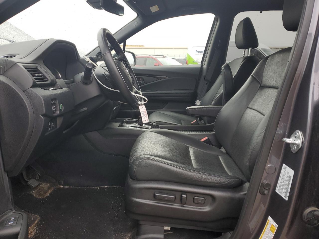 2021 Honda Passport VIN 5FNYF8H9XMB018998 Copart auction photo, rear end / minor dent/scratches damage thumbnail 7