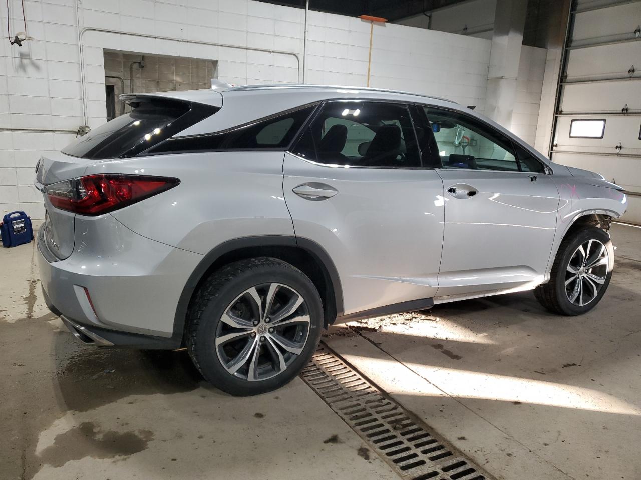 2017 Lexus RX VIN 2T2BZMCA7HC119445 Copart auction photo, front end damage thumbnail 3