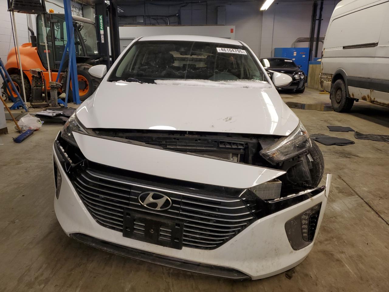 2017 Hyundai IONIQ VIN KMHC75LC4HU026869 Copart auction photo, front end / side damage thumbnail 5