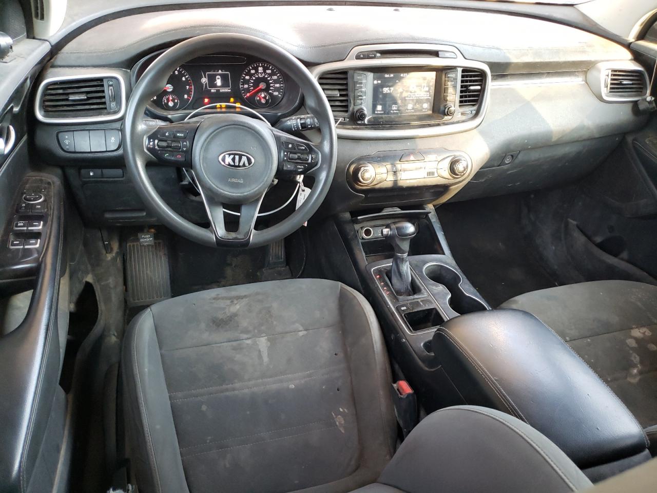 2018 KIA Sorento VIN 5XYPG4A35JG410752 Copart auction photo, normal wear damage thumbnail 8