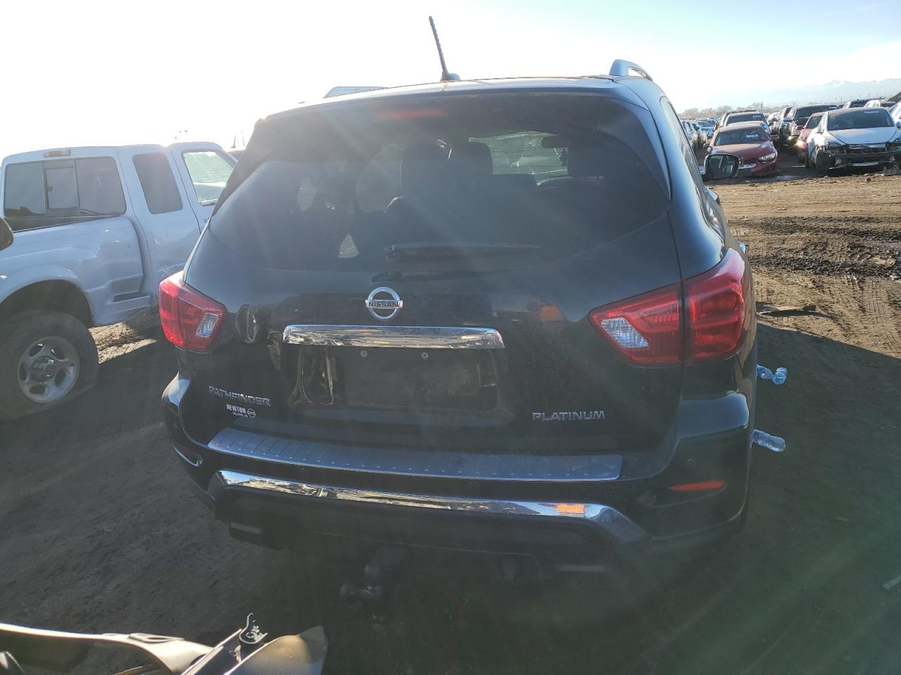 2017 Nissan Pathfinder VIN 5N1DR2MN9HC669074 Copart auction photo, front end damage thumbnail 6