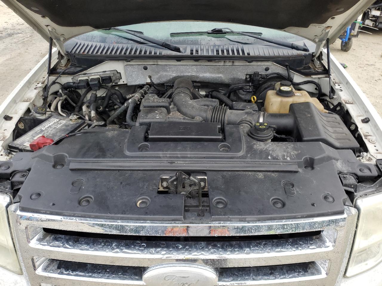 2008 Ford Expedition VIN 1FMFU17508LA25427 Copart auction photo, side damage thumbnail 12