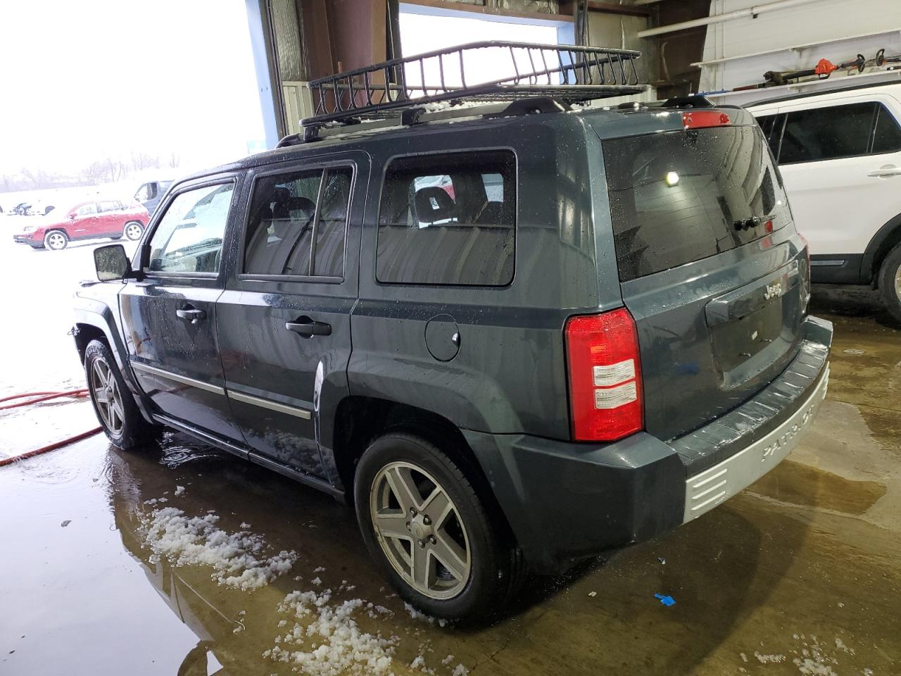 2008 Jeep Liberty (Patriot) VIN 1J8FT48W48D648696 Copart auction photo, front end damage thumbnail 2
