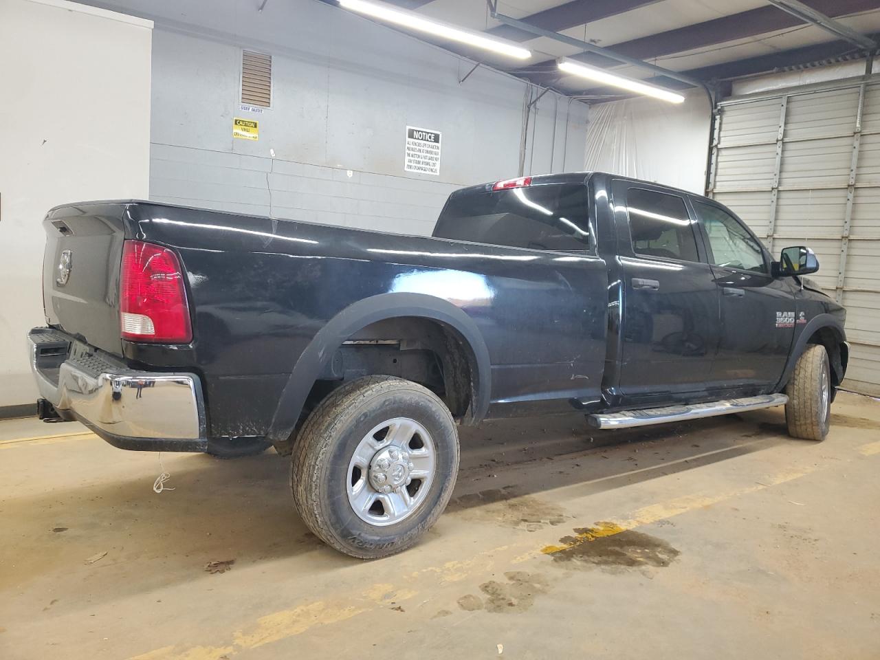 2015 RAM 3500 VIN 3C63R3GL1FG702652 Copart auction photo, front end / undercarriage damage thumbnail 3