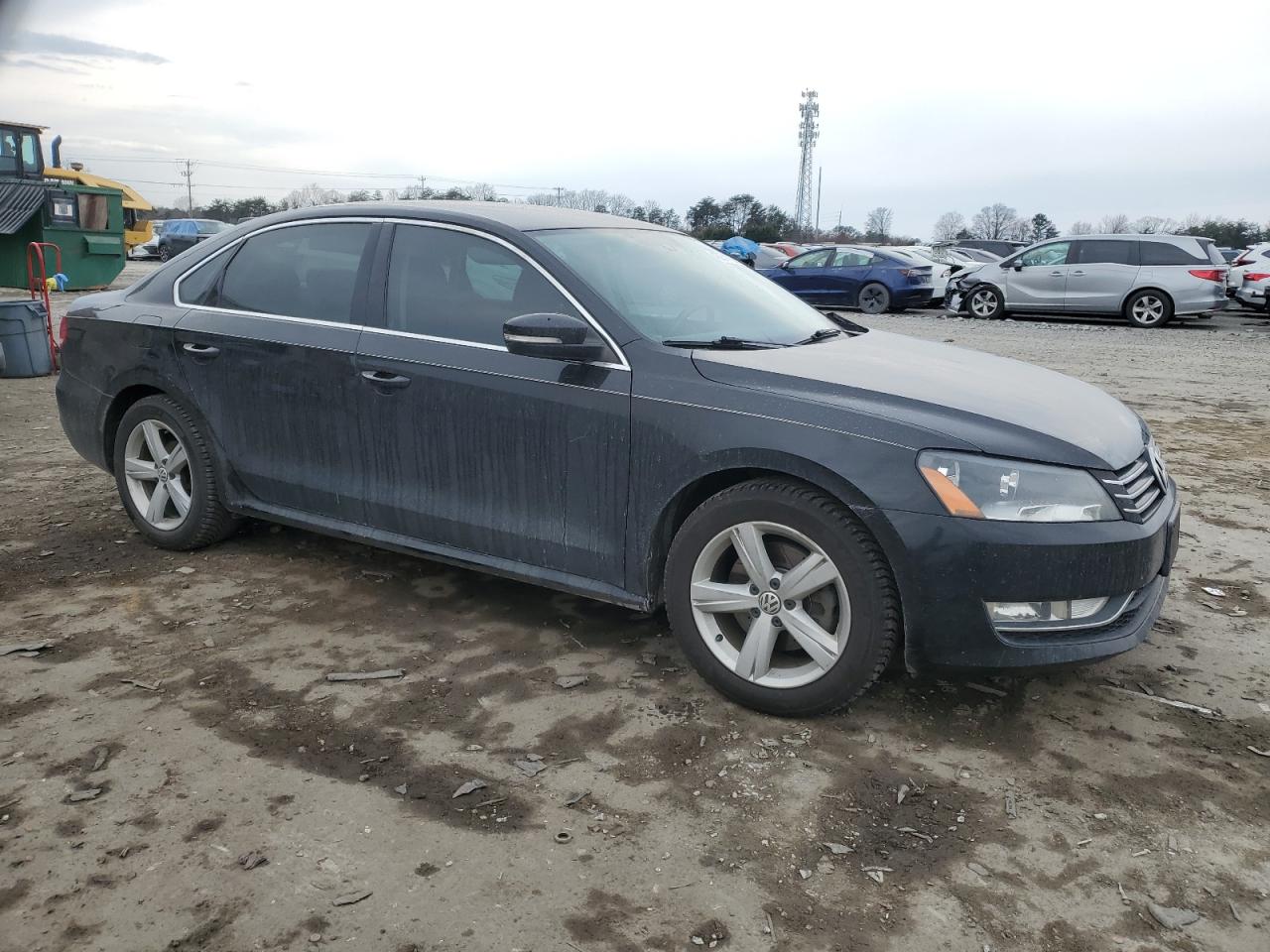 2015 Volkswagen Passat VIN 1VWAT7A37FC092208 Copart auction photo, front end / side damage thumbnail 4