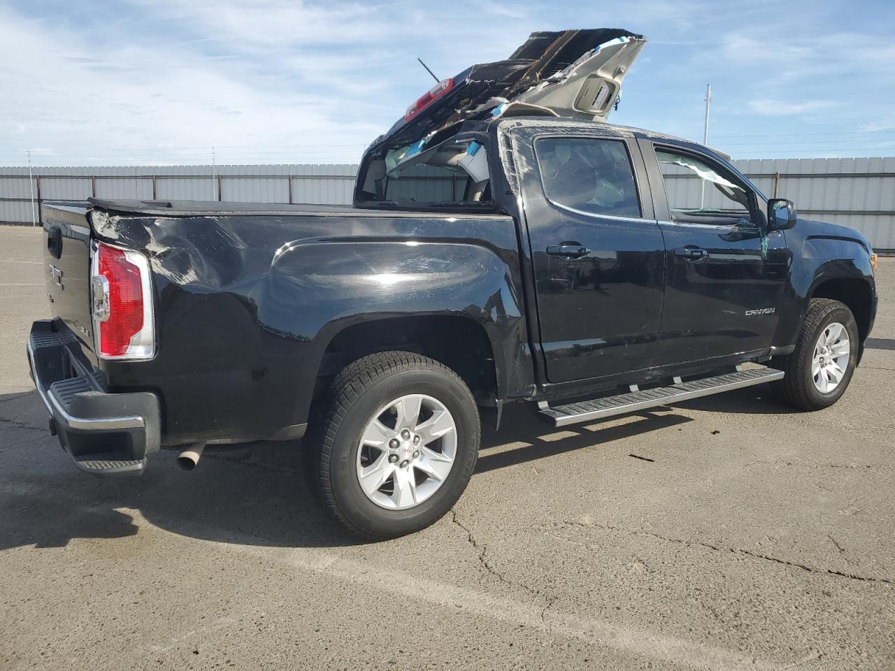 2018 GMC Canyon VIN 1GTG5CENXJ1133897 Copart auction photo, rollover damage thumbnail 3