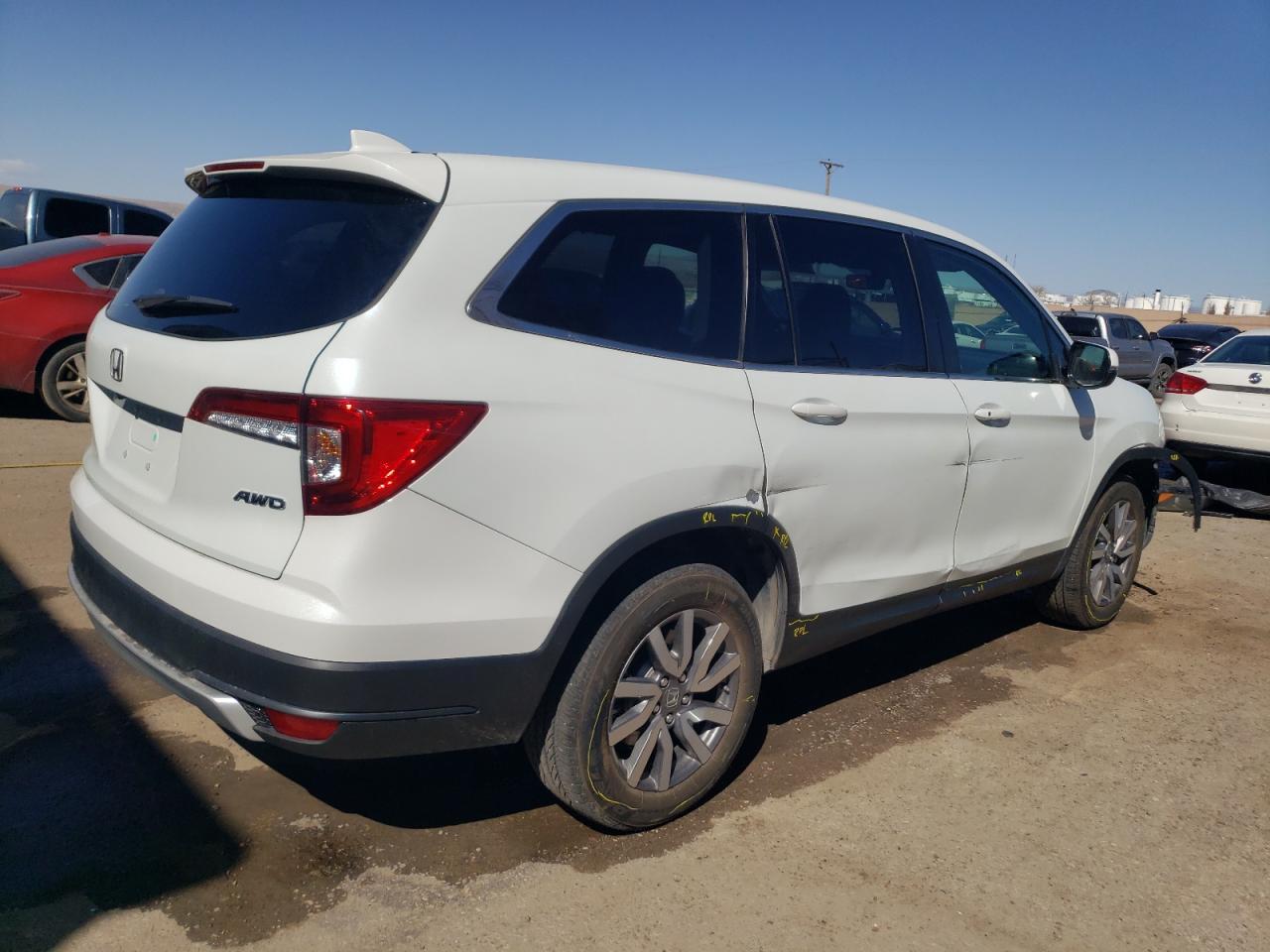 2022 Honda Pilot VIN 5FNYF6H58NB095615 Copart auction photo, side / front end damage thumbnail 3