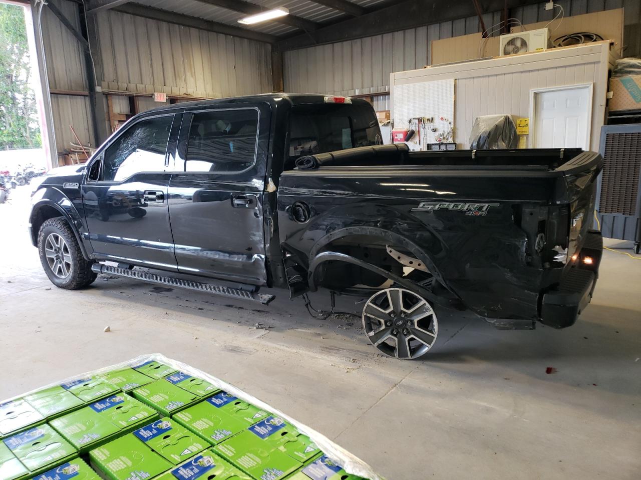 2016 Ford F-150 VIN 1FTEW1EF1GKE13888 Copart auction photo, rear end damage thumbnail 2