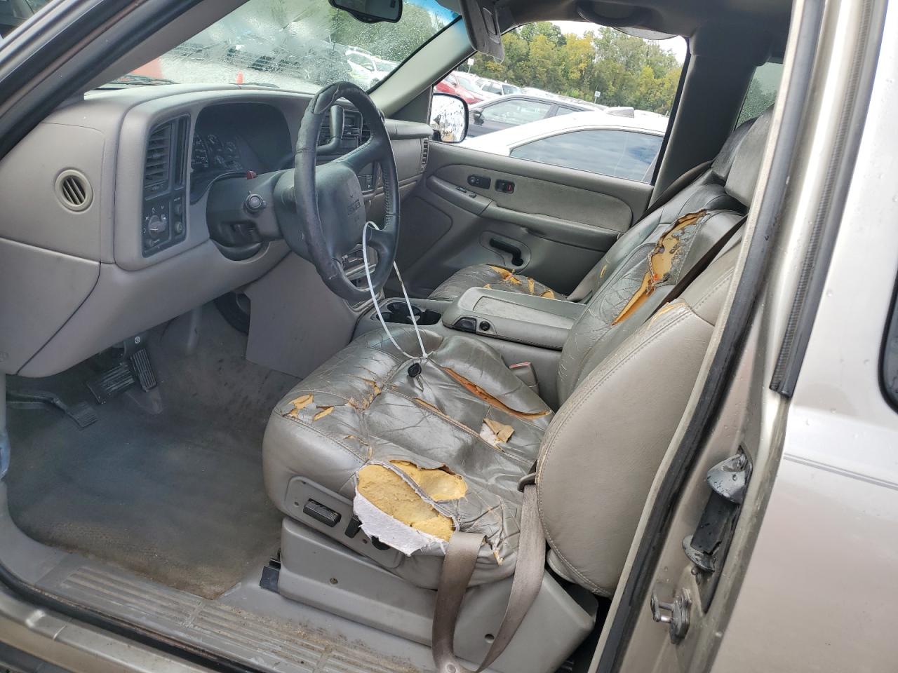 2000 GMC Sierra VIN 2GTEC19T6Y1333545 Copart auction photo, side / front end damage thumbnail 7