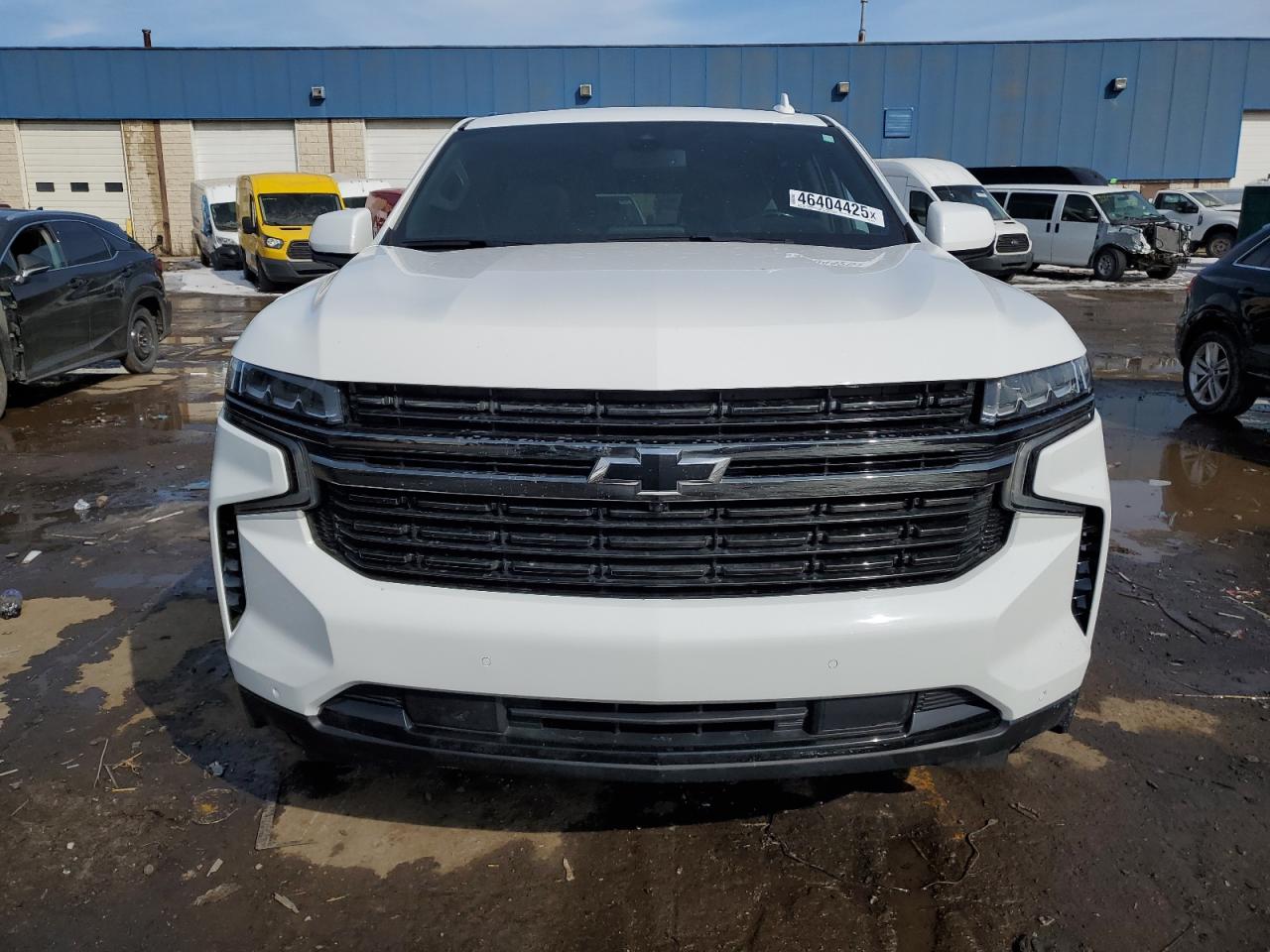 2021 Chevrolet Suburban VIN 1GNSKEKD1MR333249 Copart auction photo, side / rear end damage thumbnail 5