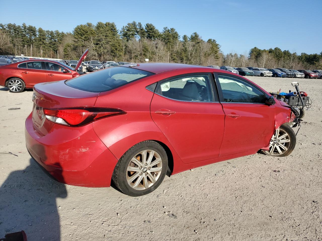 2015 Hyundai Elantra VIN KMHDH4AE5FU380803 Copart auction photo, front end / side damage thumbnail 3