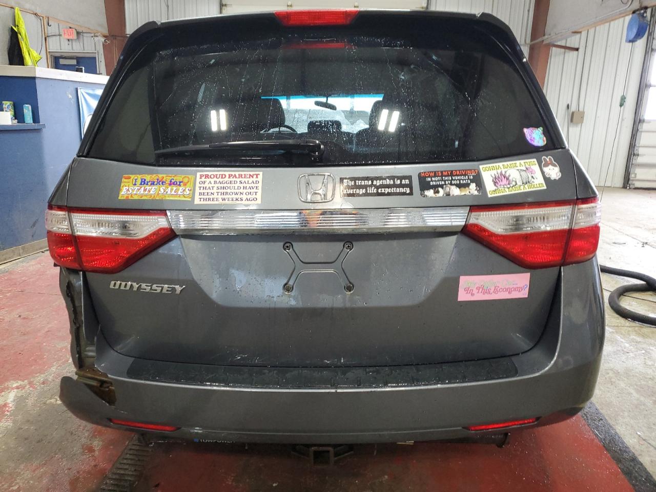 2011 Honda Odyssey VIN 5FNRL5H42BB085091 Copart auction photo, front end damage thumbnail 6