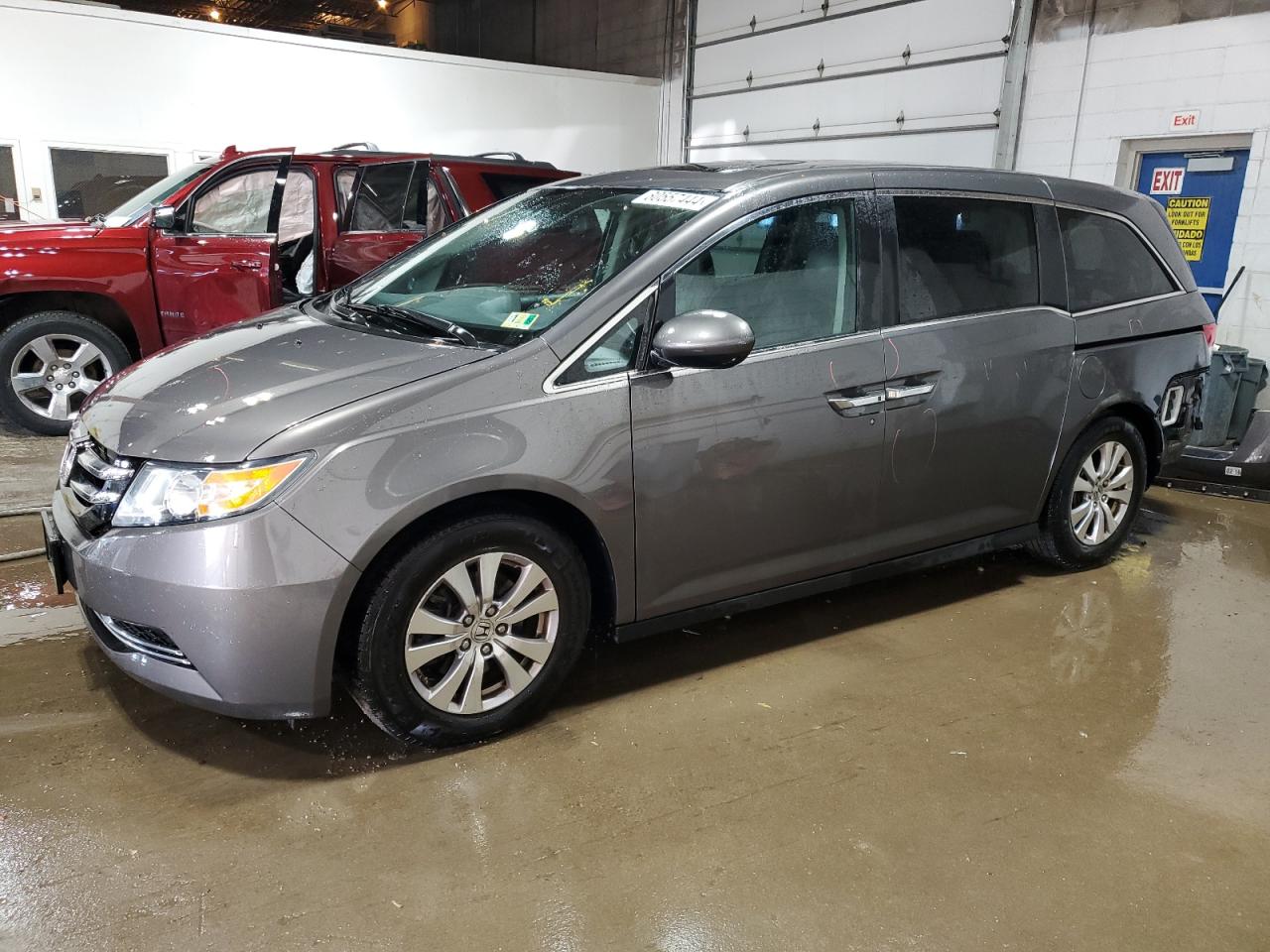 2014 Honda Odyssey VIN 5FNRL5H62EB064554