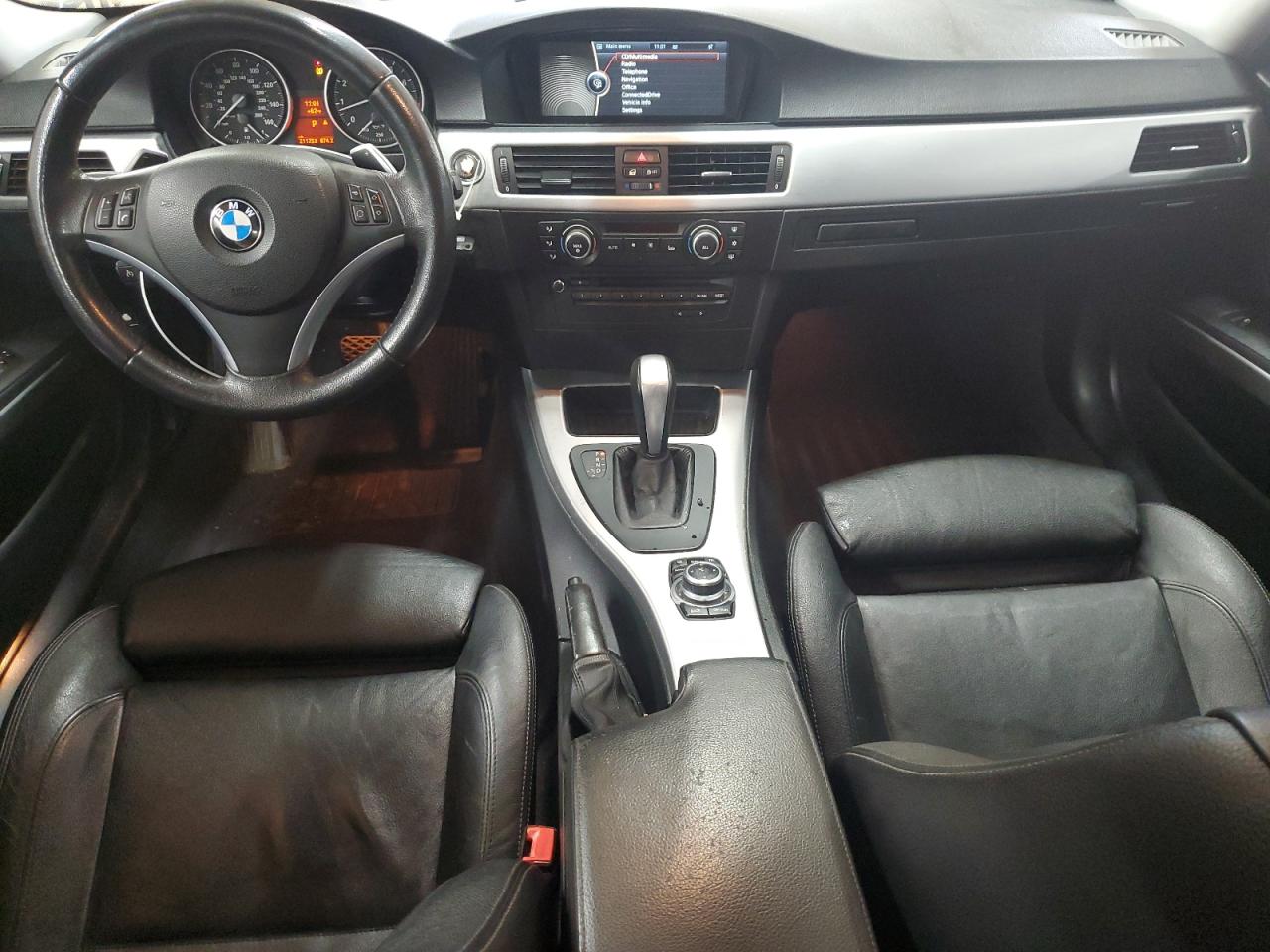 2011 BMW 3er VIN WBAPM5C52BE578644 Copart auction photo, front end damage thumbnail 8