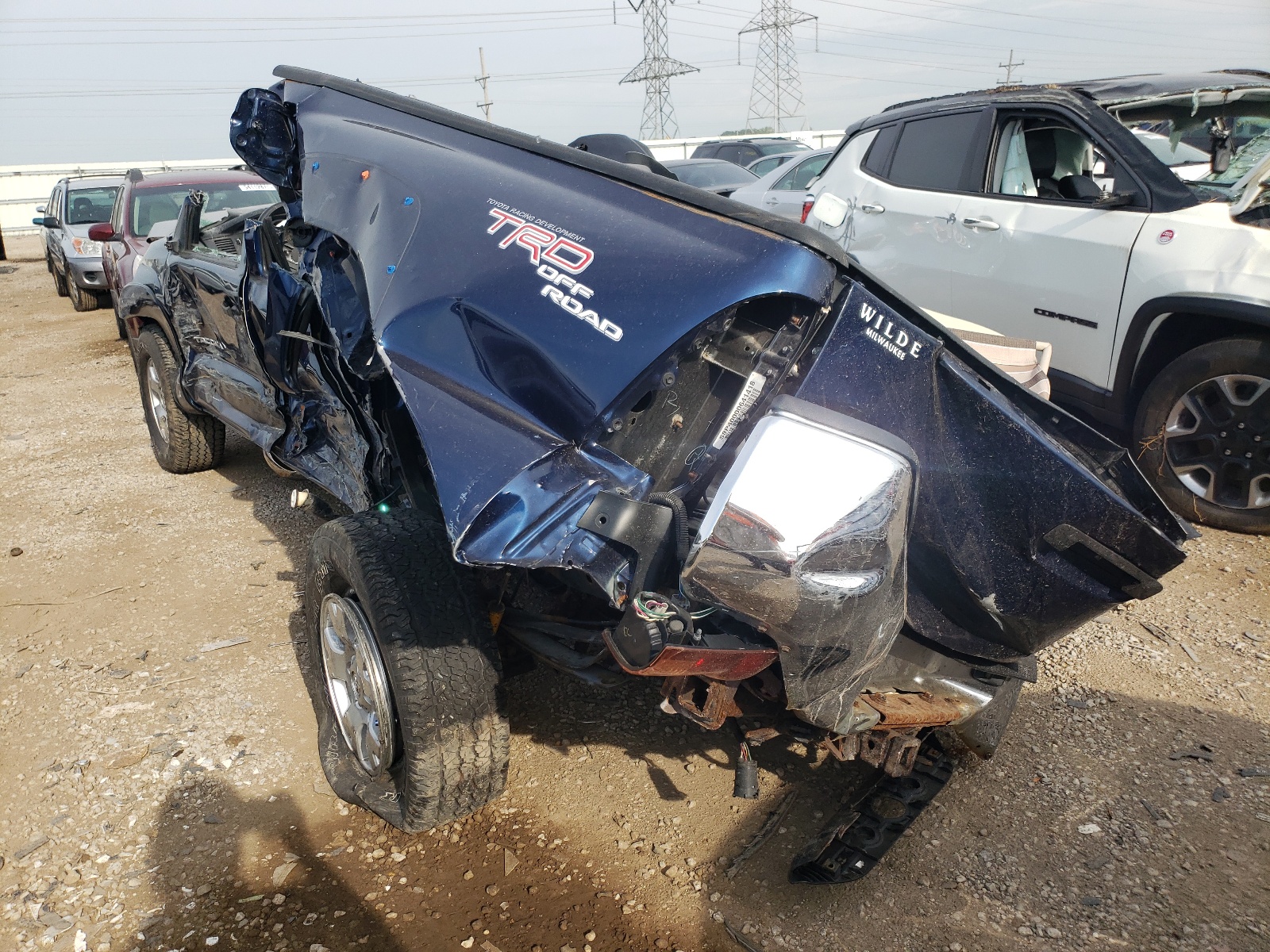 2006 Toyota Tacoma VIN 5TELU42N16Z296205 Copart auction photo, top/roof / rear end damage thumbnail 3