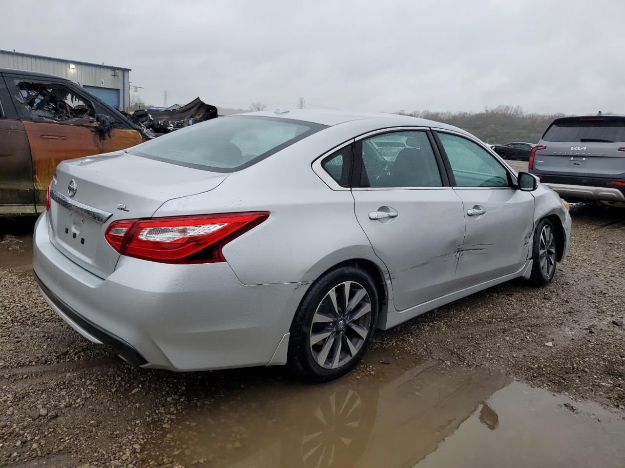 2016 Nissan Altima VIN 1N4AL3AP6GC129822 Copart auction photo, front end damage thumbnail 3