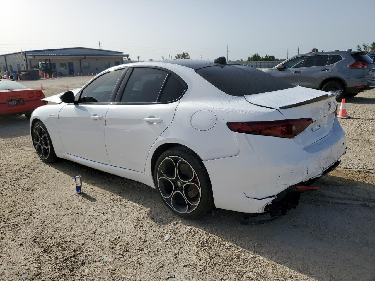 2022 Alfa Romeo Giulia VIN ZARFAMBN4N7663809 Copart auction photo, front end / rear end damage thumbnail 2