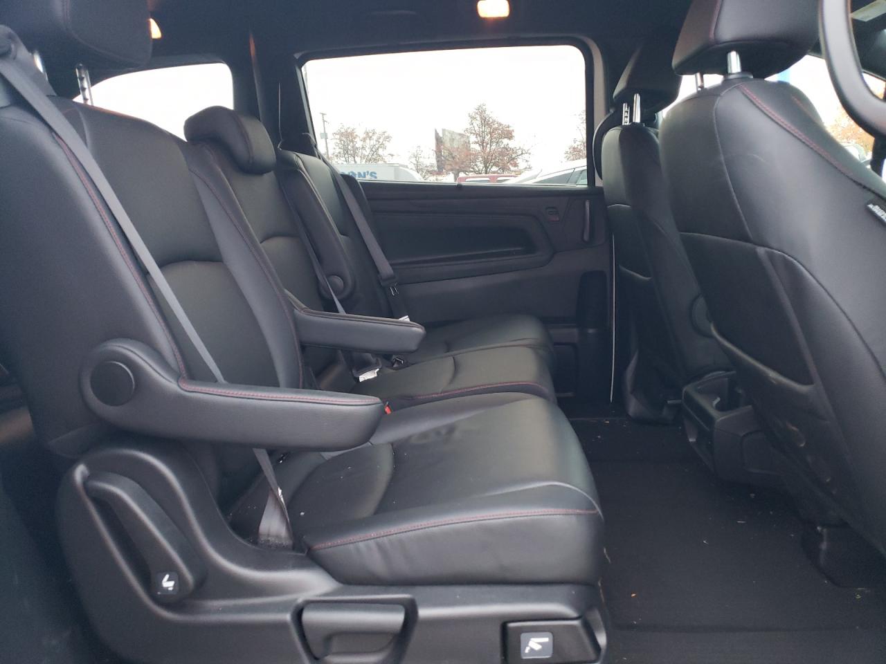 2024 Honda Odyssey VIN 5FNRL6H74RB075057 Copart auction photo, all over damage thumbnail 11