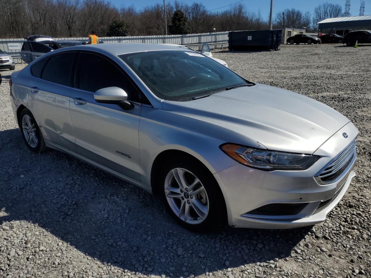 2018 Ford Fusion VIN 3FA6P0LU6JR219797 Copart auction photo, rear end / side damage thumbnail 4