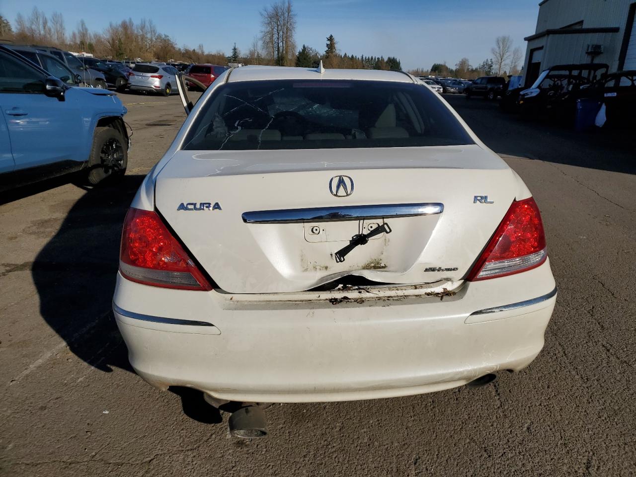2005 Acura RL VIN JH4KB16575C011433 Copart auction photo, front end / side damage thumbnail 6