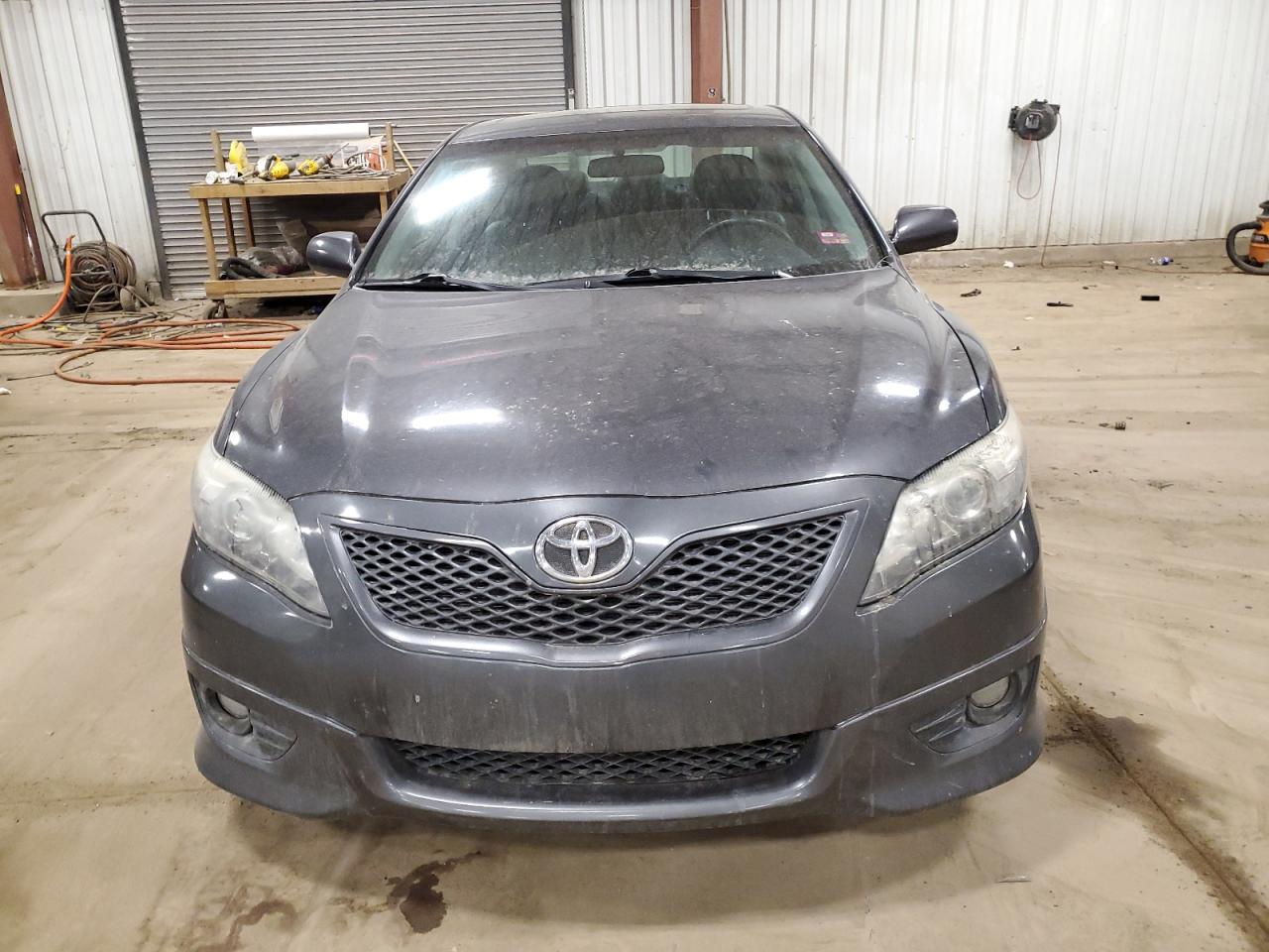 2011 Toyota Camry VIN 4T1BF3EK8BU187739 Copart auction photo, side / rear end damage thumbnail 5