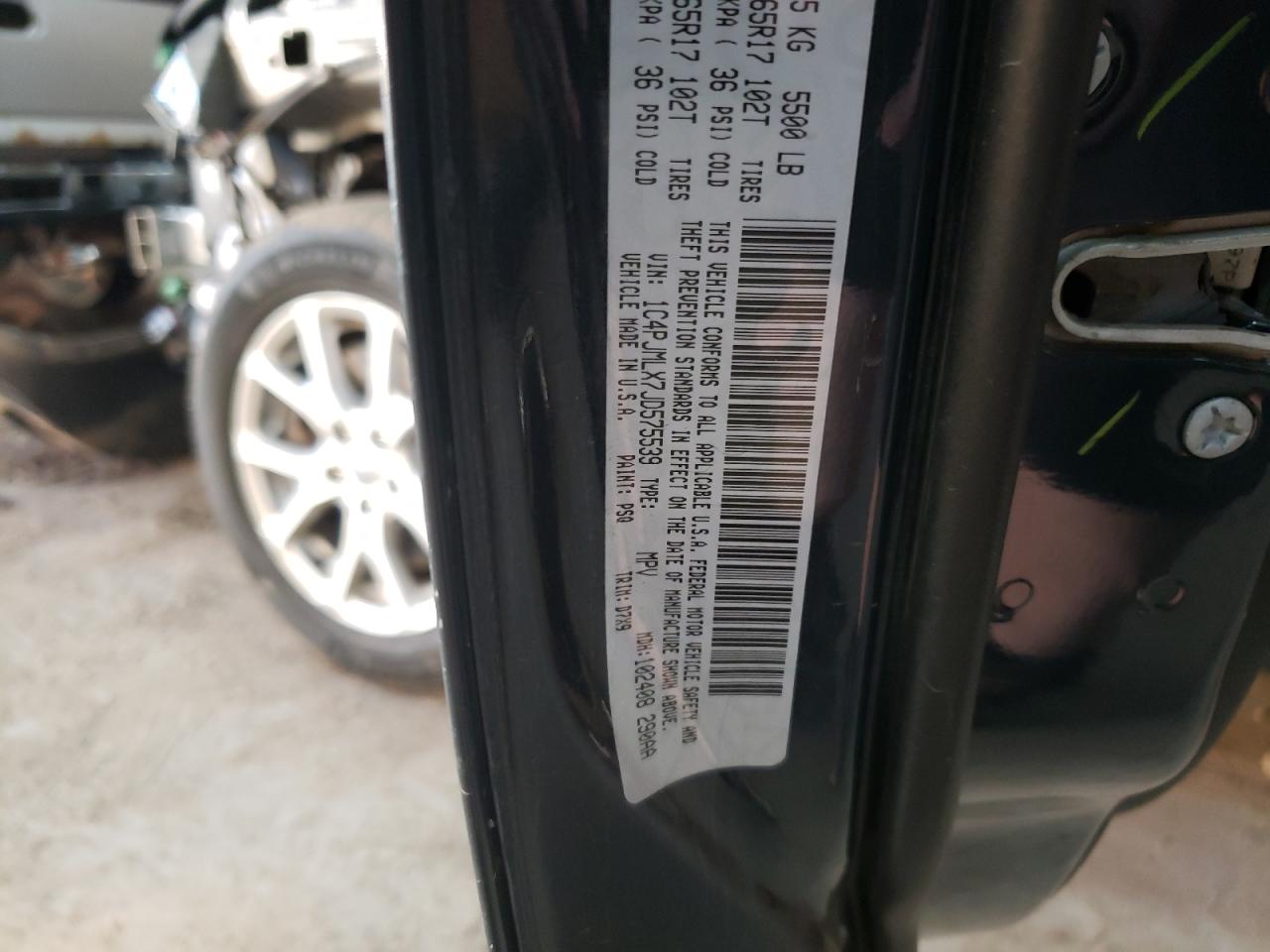 2018 Jeep Grand Cherokee VIN 1C4PJMLX7JD575539 Copart auction photo, front end / minor dent/scratches damage thumbnail 13