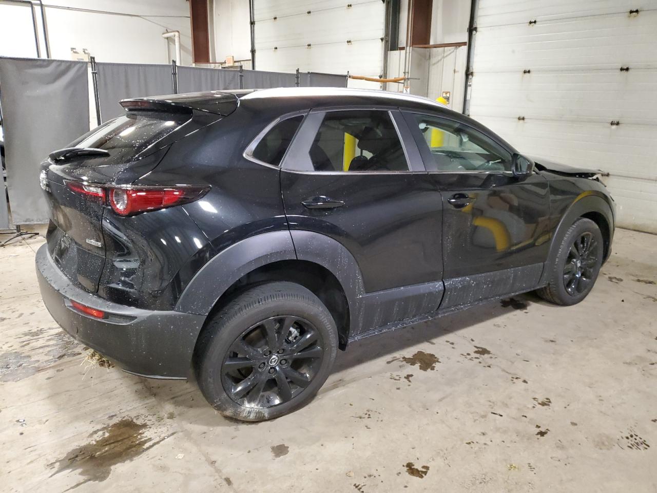 2024 Mazda CX-30 VIN 3MVDMBBM2RM685385 Copart auction photo, front end / side damage thumbnail 3